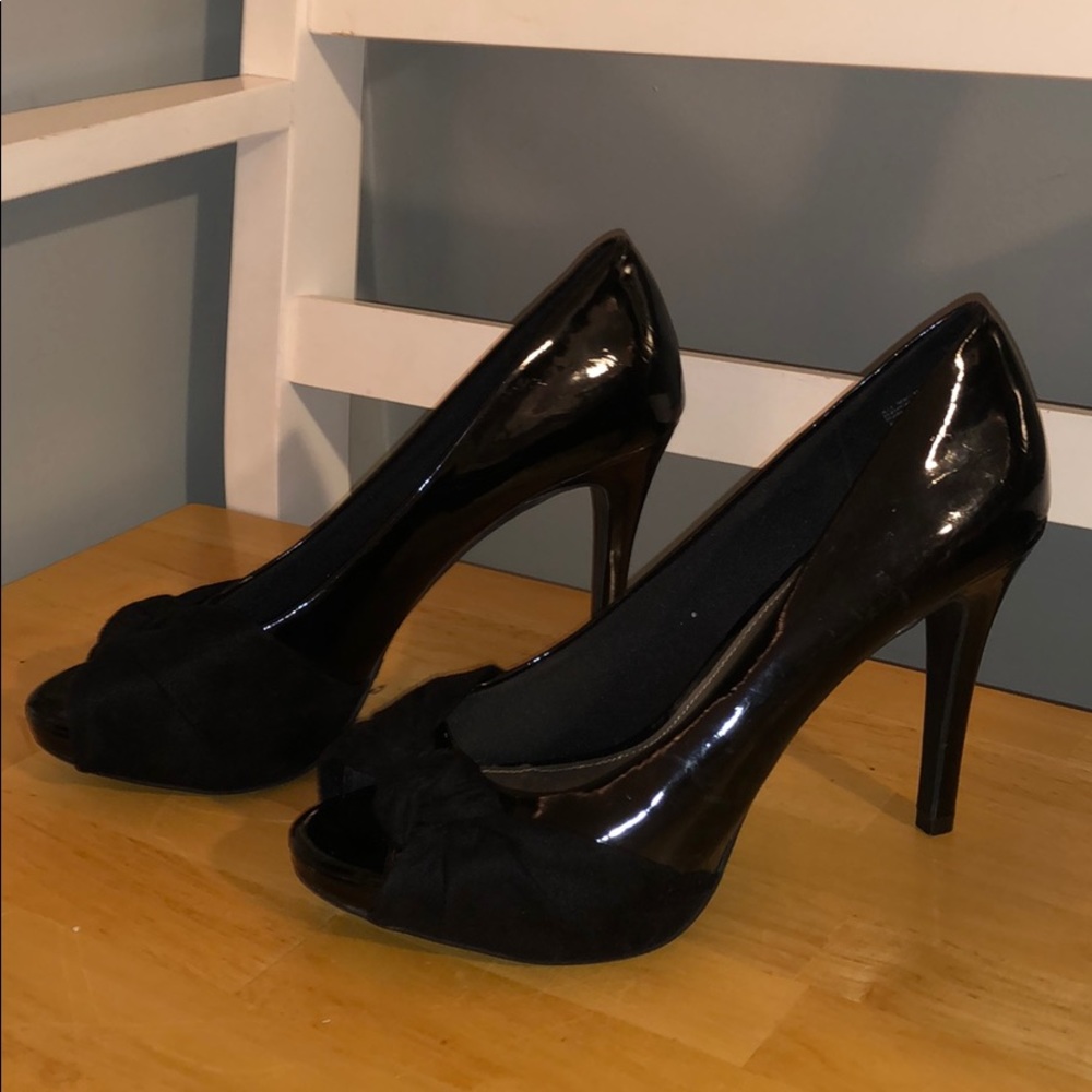 Black patent peep toe heels
